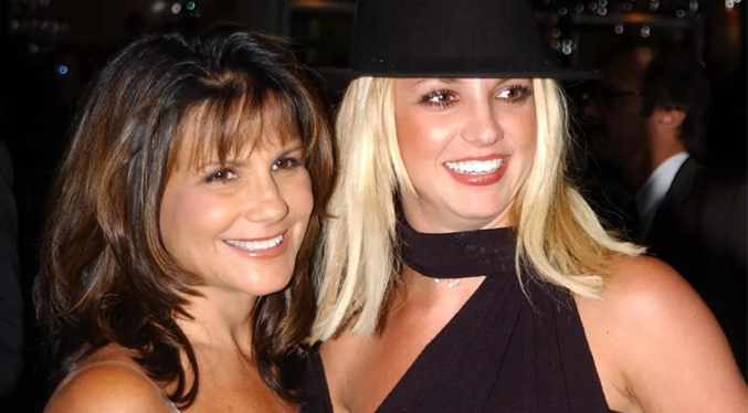 Britney Spears anuncia que se reconcilió con su madre
