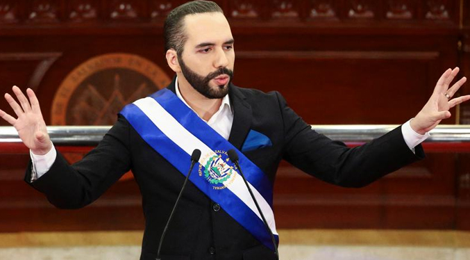 Un «todopoderoso» Bukele asume su segundo gobierno en El Salvador