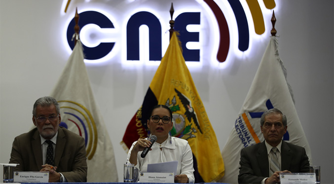 CNE de Ecuador convoca a elecciones generales anticipadas para el 20-A