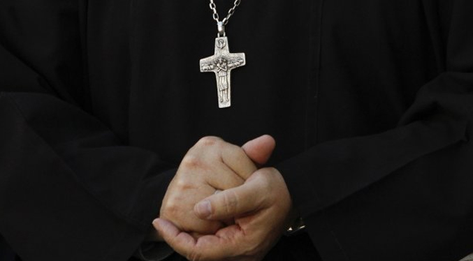 Congregación Jesuita suspende a cuatro religiosos mientras investiga casos de pederastia en Bolivia