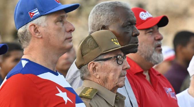 Cuba celebra el Primero de Mayo con retraso y en actos reducidos por la crisis de combustible