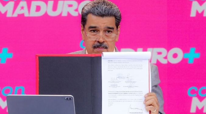 Maduro promulga la Ley para la Protección de los Activos en el Exterior