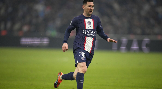 Lionel Messi vuelve a entrenar con su equipo PSG