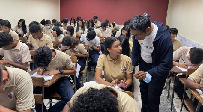 Alcaldía aplica inédita Prueba Vocacional a 1.330 futuros bachilleres de Maracaibo