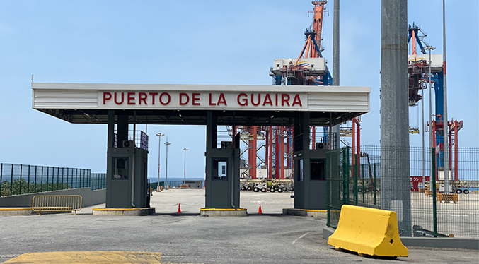 Reportan disminución de importación y exportación en el puerto de La Guaira