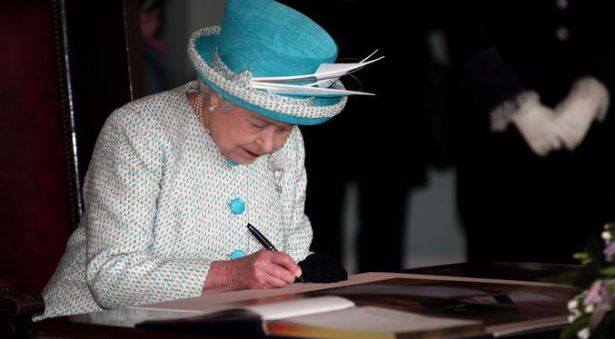 Existe una carta escrita por la reina Isabel II que no podrá abrirse hasta dentro de 62 años