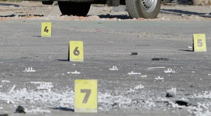 Sicarios asesinan a tres personas en Colombia