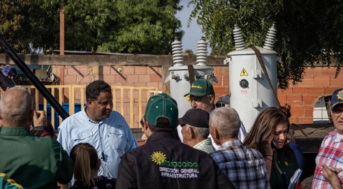 Alcaldía entrega el transformador número 15 a comunidades del oeste de Maracaibo
