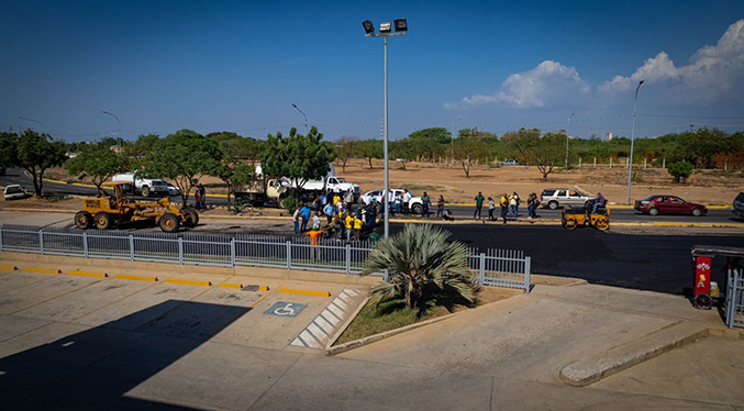 Arrancan trabajos de bacheo en la urbanización Ciudadela Faría