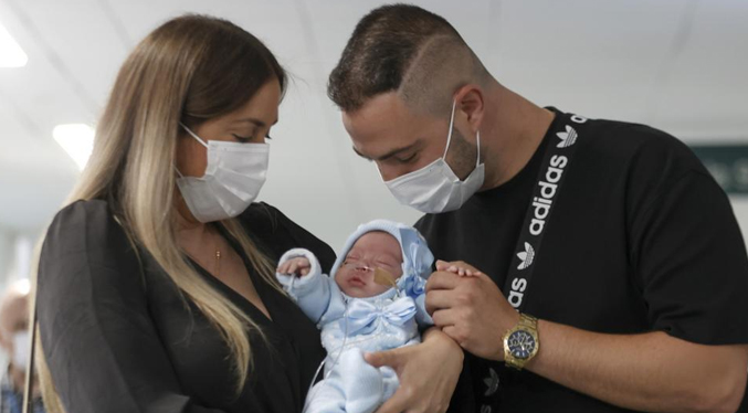 Nace en España el bebé de la primera mujer trasplantada de útero