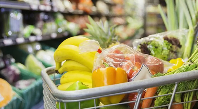 Cendas: Canasta básica de alimentos subió a 526 dólares en abril