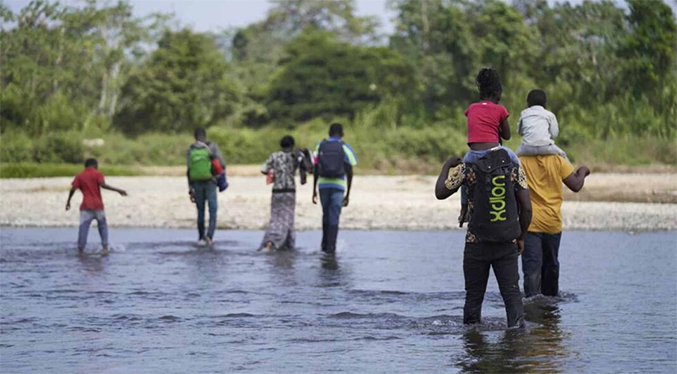 Reportan más de 10 migrantes ahogados por ríos crecidos del Darién