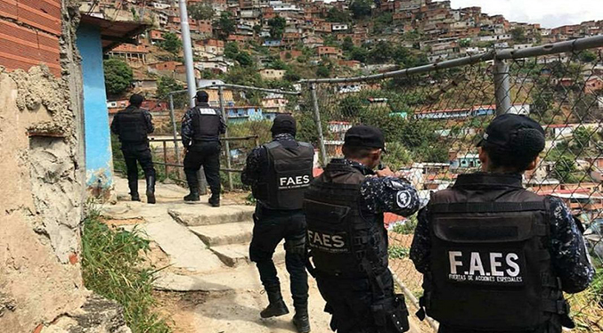 Reportan enfrentamientos en el barrio El 70 de El Valle