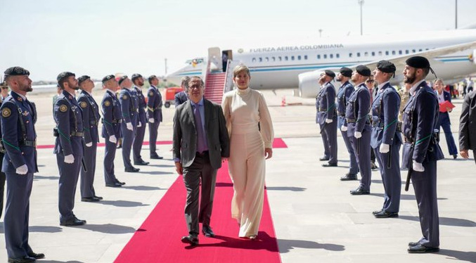 Gustavo Petro llega a Madrid en su primera visita de Estado a España
