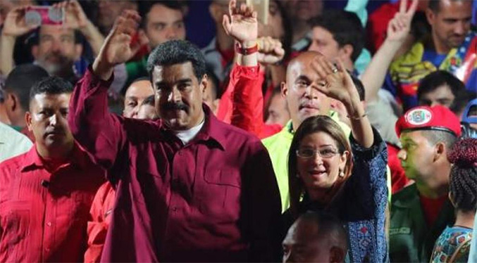 Maduro recuerda los cinco años de su reelección