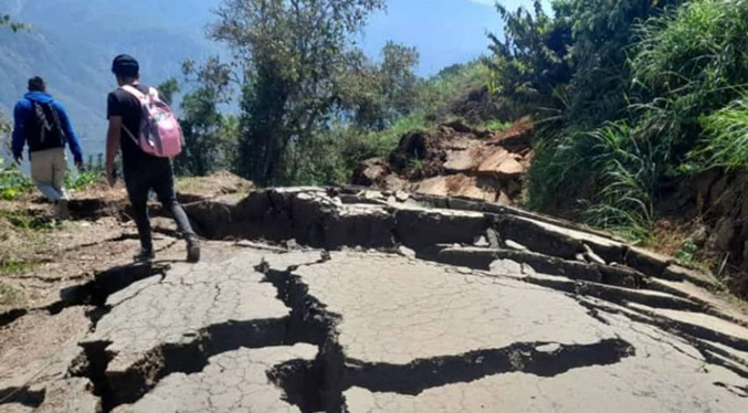 Colapso de una vía deja más de 17 mil afectados en Mérida