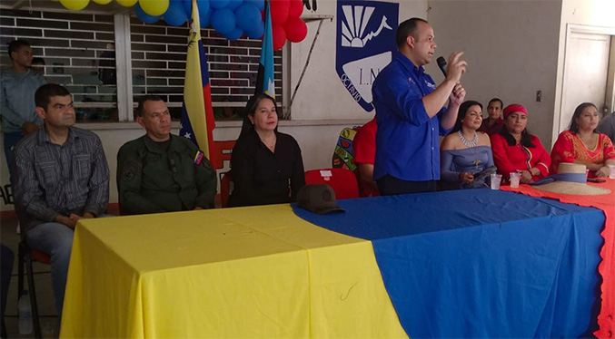 Viceministro de Educación visitó el Zulia para inspeccionar escuelas