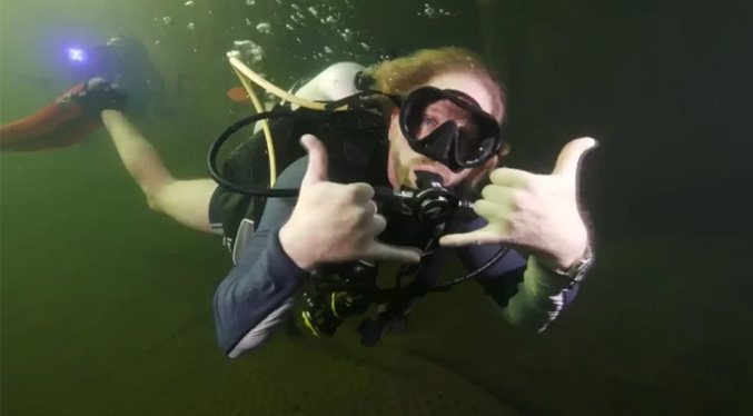 Profesor de Florida rompió récord mundial tras vivir 74 días bajo el agua
