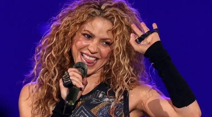 Vuelven a acusar a Shakira de plagio por Acróstico