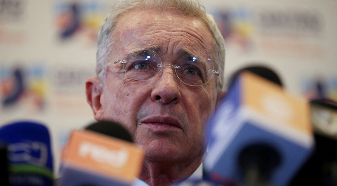 Álvaro Uribe podría ir a juicio por presunta manipulación de falsos testigos