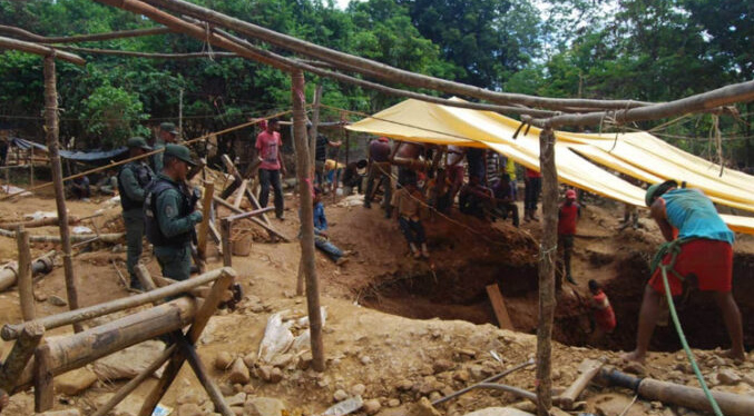 Suman 13 la cifra de fallecidos por derrumbe de mina de El Callao