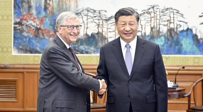 Bill Gates se reúne con el presidente de China