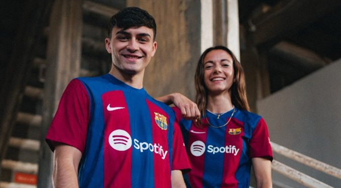 El Barça se inspira en su equipo femenino para la camiseta de la próxima temporada