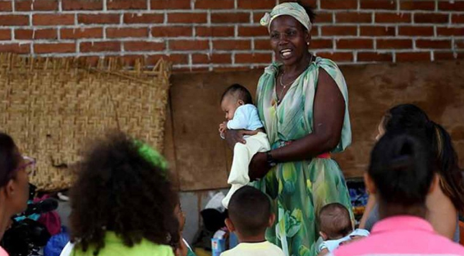 Carmen Carcelén, la «madre coraje» ecuatoriana que cobijó a más de 50 mil migrantes venezolanos