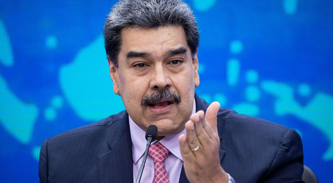 Maduro llama a combatir la «explotación desmedida» de recursos naturales