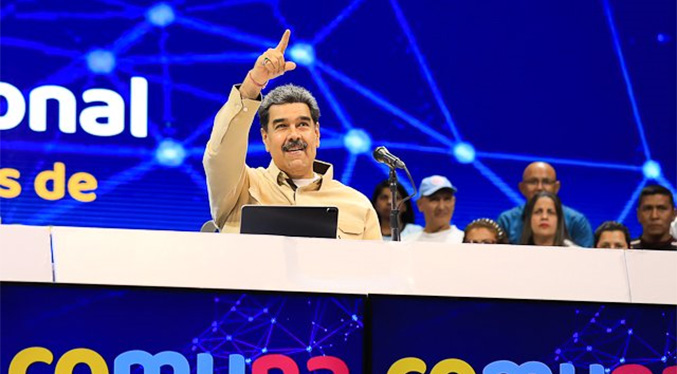 Maduro aprueba financiamiento para 2 mil proyectos comunales