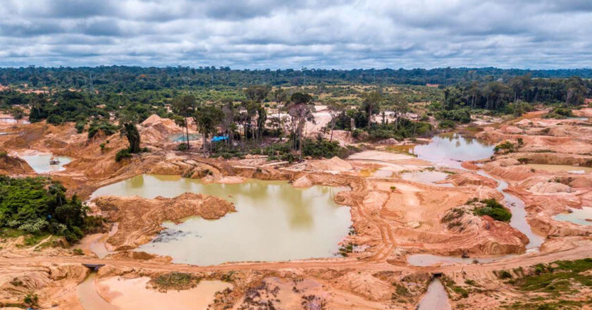 Amazonas: Cinco colombianos y dos ecuatorianos fueron detenidos por minería ilegal