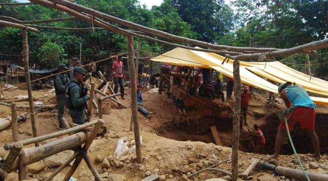 Revelan identificación de 10 de los 12 muertos en mina colapsada de El Callao