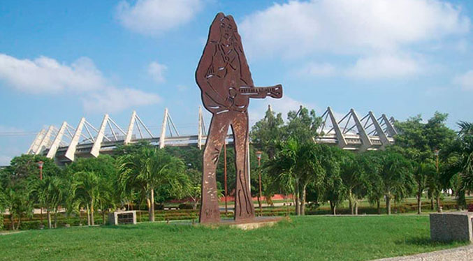 Escultura de Shakira de más de 6 metros será develada en dos meses en Barranquilla