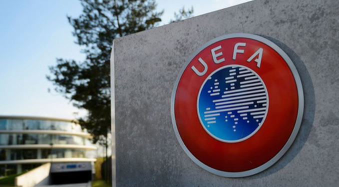 UEFA otorga premios por labor social