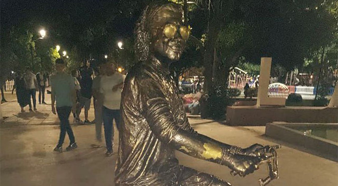 Vandalizan estatua de Carlos Vives en Valledupar