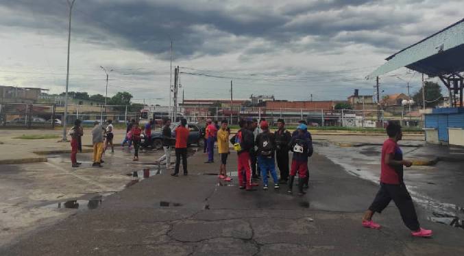 Cesa la toma de los yukpas del Terminal de Pasajeros