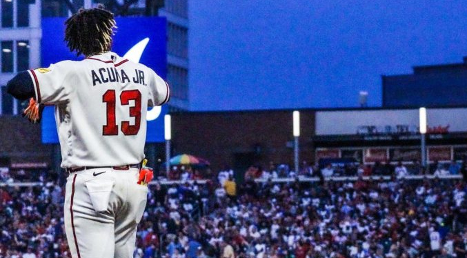 Ronald Acuña logra marca histórica en la MLB