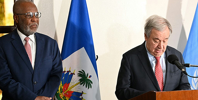 Jefe de la ONU llama a «no olvidar a Haití» en visita a Puerto Príncipe