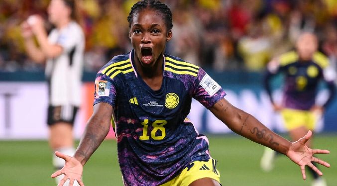 Gol de último minuto da a Colombia triunfo sobre Alemania en Mundial femenino