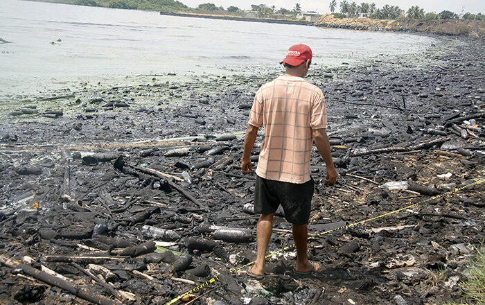 Contaminación del Lago arruina y enferma a los pescadores y empresarios de El Bajo