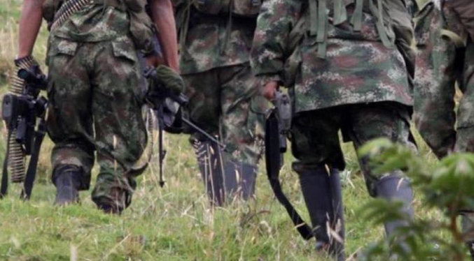 Al menos siete fallecidos dejan enfrentamientos entre dos disidencias de las FARC en Colombia