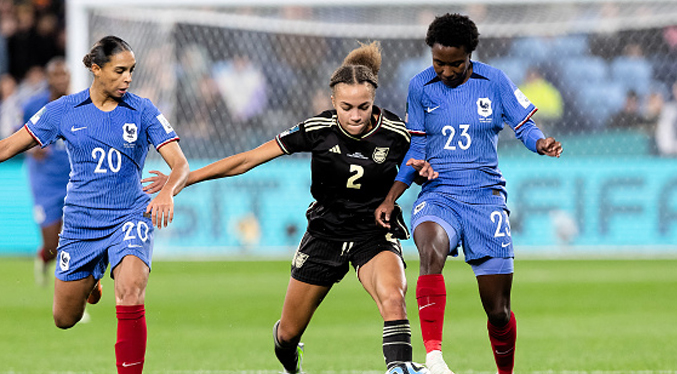 Francia no pudo romper el empate inicial contra Jamaica