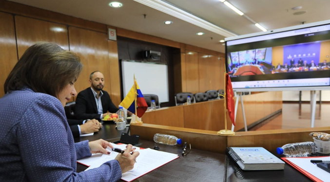 Venezuela firma con China una declaración conjunta sobre la Estación Internacional de Investigación Lunar