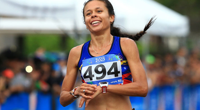 Joselyn Brea, la corredora venezolana que suma tres medallas doradas en San Salvador