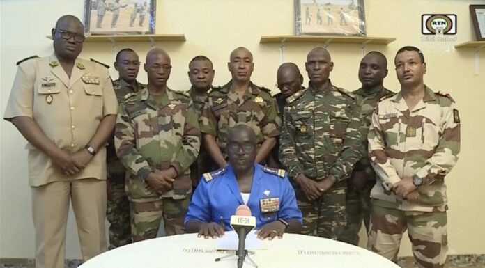 Niger prohíbe todas las manifestaciones tras el golpe de Estado
