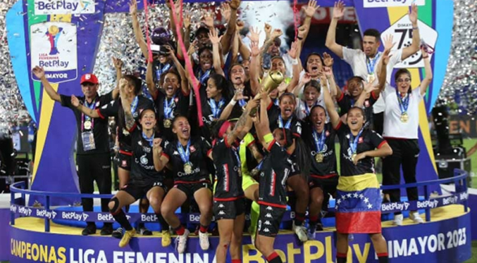 Santa Fe es campeón del fútbol femenino colombiano gracias a la venezolana Yéssica Velásquez