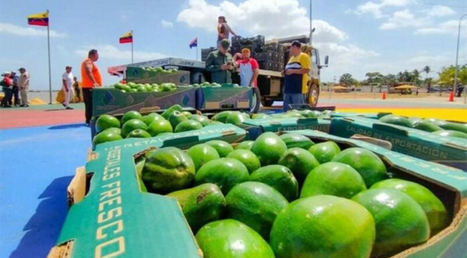 Más de 650 toneladas de frutas y hortalizas se han exportado a las islas ABC