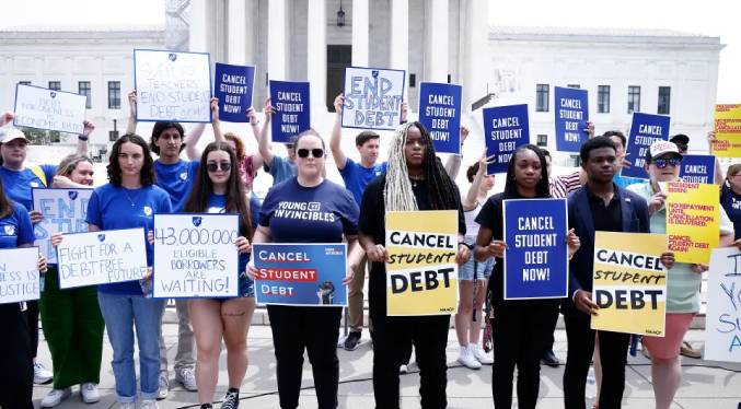 EEUU cancela la deuda estudiantil de 804 mil personas por un valor de $ 39 millardos