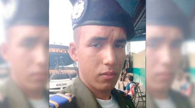 Cadete muere apuñalado con una daga clavada por sus compañeros en una escuela militar de Aragua