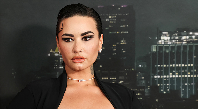 Demi Lovato confiesa que tiene discapacidad visual y auditiva